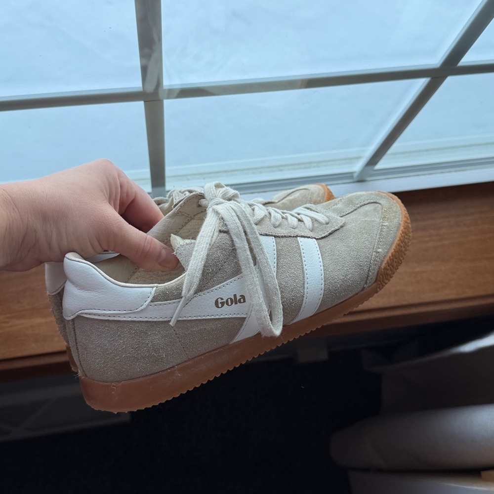 Gola tan and white sneaker